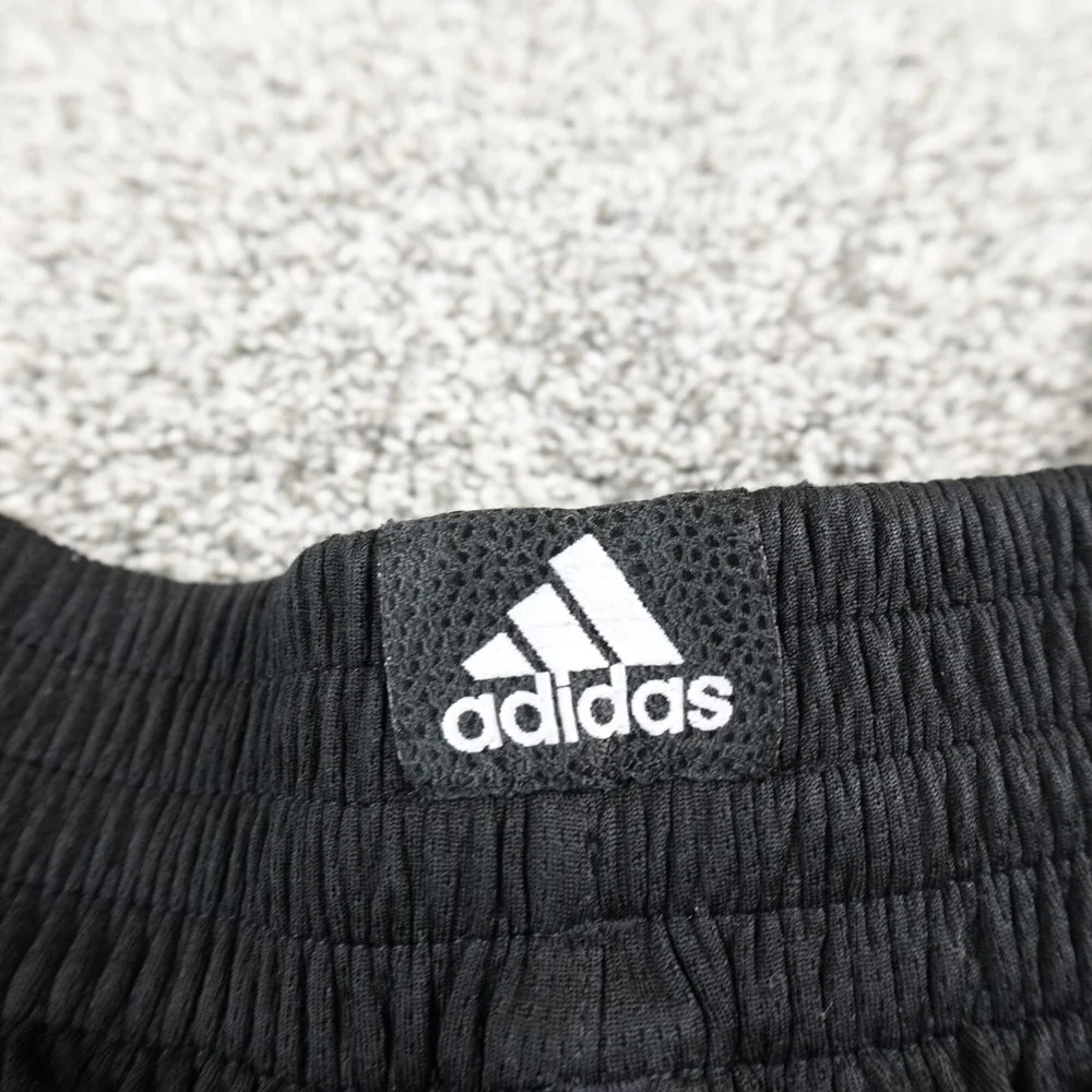 Adidas Shorts Mens Small Black Gray Basketball Athletic‎ Track Gym Run Jog Sport